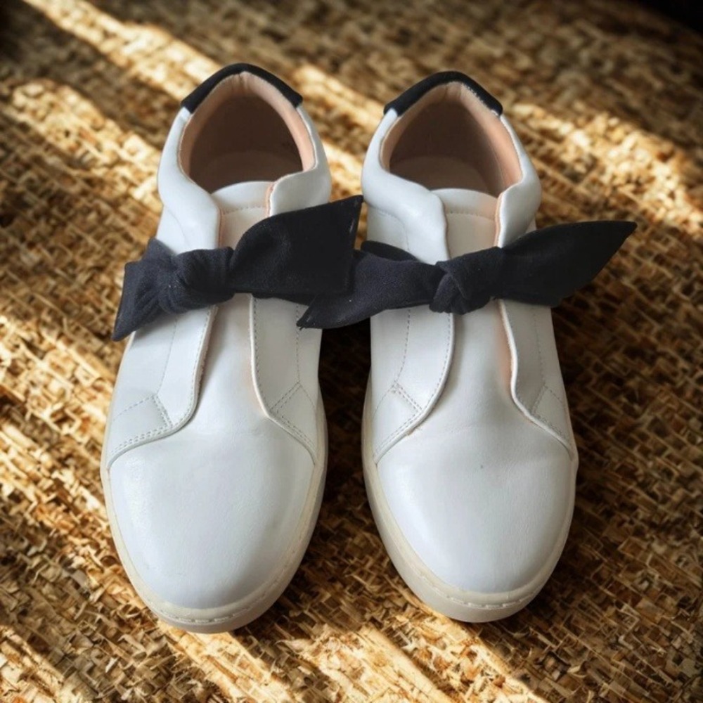 Journey Collection Ash Fashion Sneaker Black Bow Tie Slip on Loafers Sizeā 9 1/2